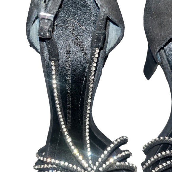 GIUSEPPE ZANOTTI Black Suede embellished Heels - Picture 8 of 10